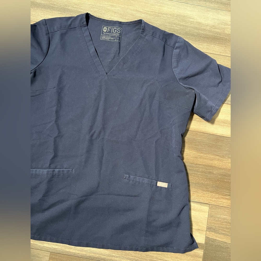 FIGS Women Blue Scrub‎ Top- Large